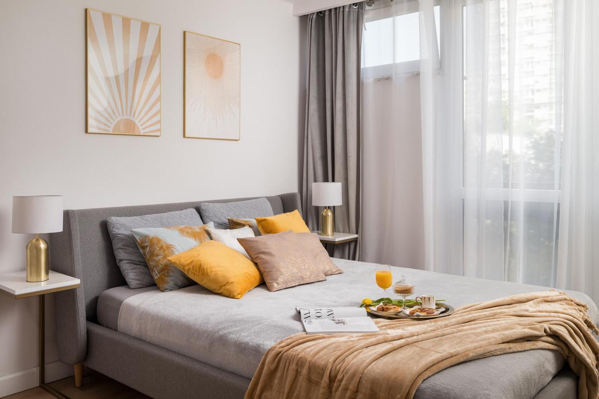 Gold Premium Central Suite 950 M To Central Station Parking Warszawa Exteriör bild